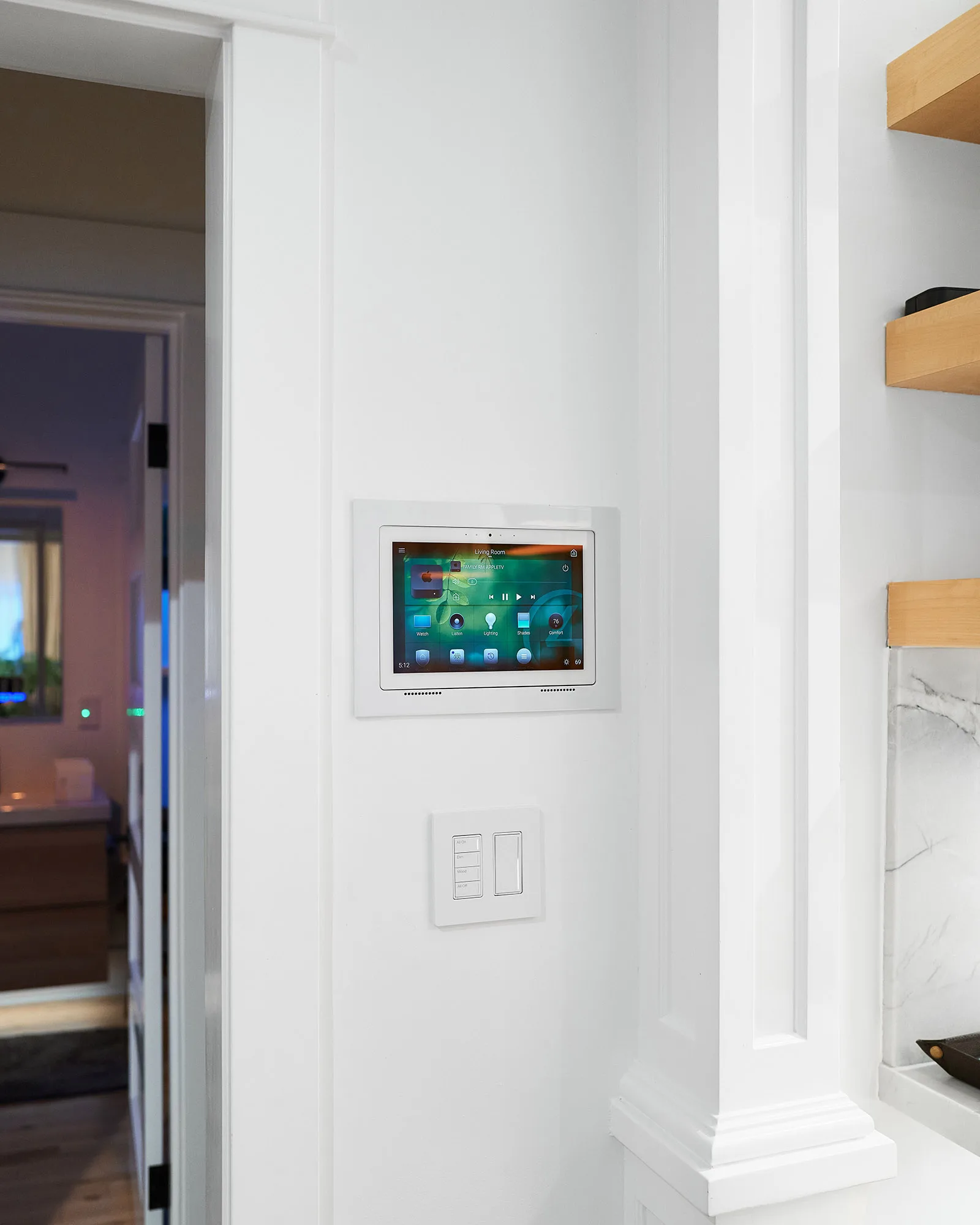 Control4 Touchscreen