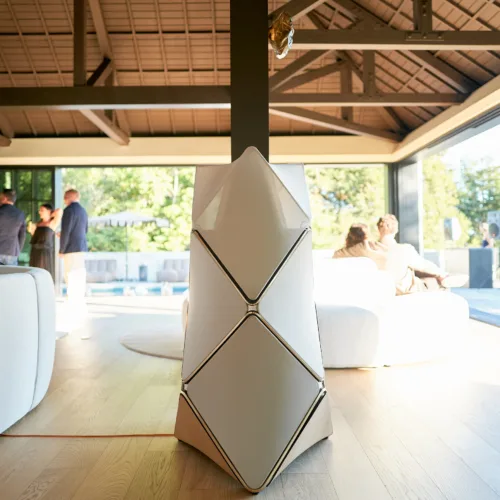 B&O Beolab 90